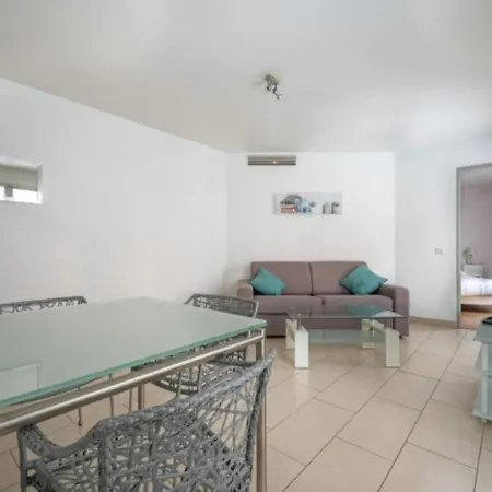 Bright Apt Near The Old Port With Ascenceur * Cannes